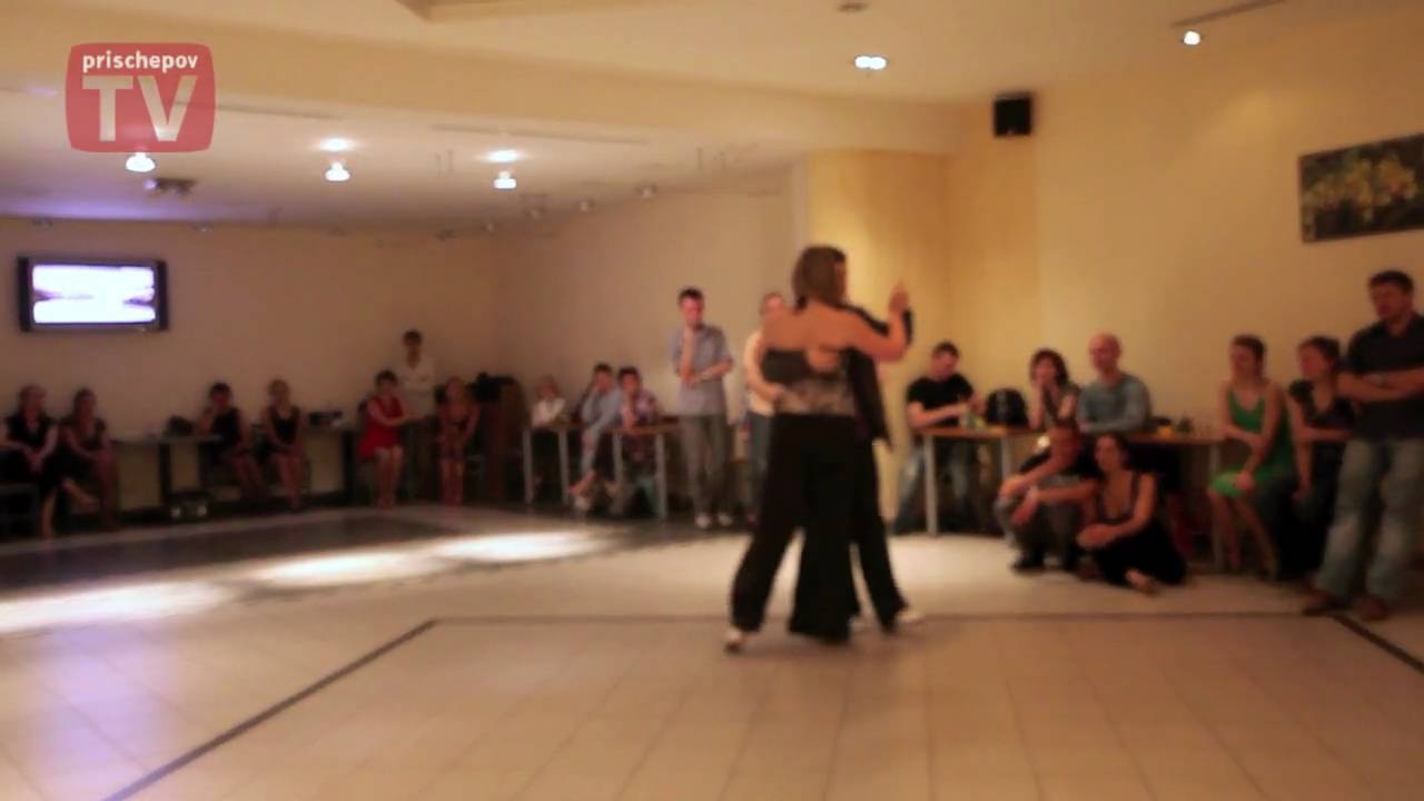Alexander Krupnikov and Irina Shashkina, Russia, Moscow, Milonga in "Romanov Dvor 2", 18.06.2010