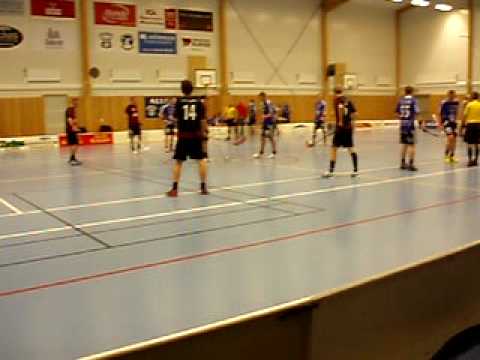 Henkes första mål i Alunda tröjan!