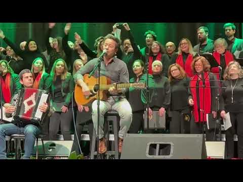 Pedro Dyonysyo - O Céu a Dançar (Canção dos Avós) - Espetáculo "Vozes Solidárias"