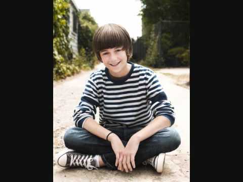 Waiting Outside the Lines Instrumental (Karaoke)-Greyson Chance (First on Youtube!)