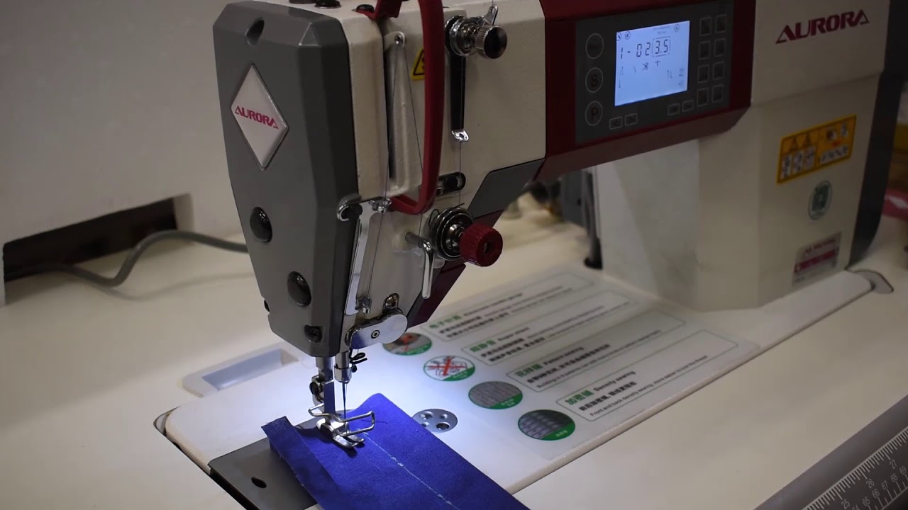 Прямострочная промышленная швейная машина Aurora A-7E (Дизайнерские строчки, два подвижных ножа)