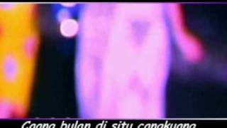 Download lagu Bulan di Cangkuang. mp3 Download lagu Bulan di Cangkuang. mp3