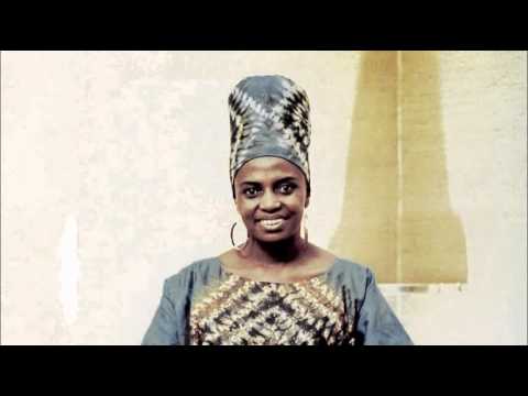 Sangoma demo Miriam Makeba 1987