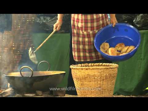 Making of Bhutanese Maekhu, kind of Indian Kachori