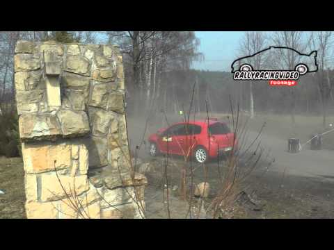 !!! WYPADEK Clio !!! MaxiOes 3 II Runda Łapanów 24.03.2012