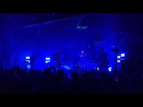 Leon Larregui - Su Majestad La Eternidad