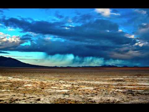 Pienvedēja Piedzīvojumi - Tuksnesī Līst