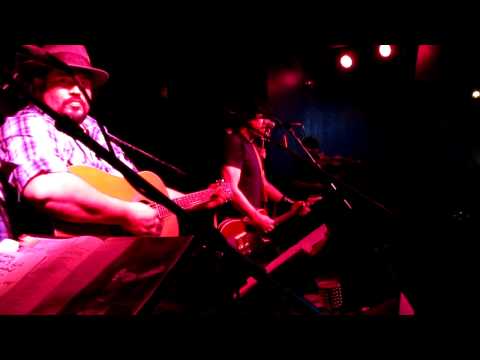 The Iron Outlaws - Soul Scar (Live)