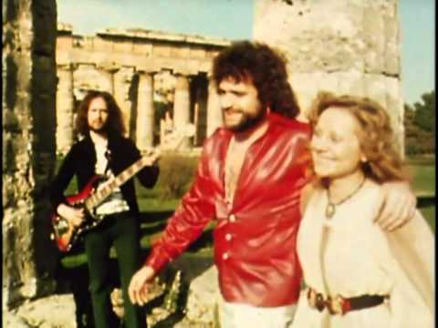 George Baker Selection  -  Paloma Blanca