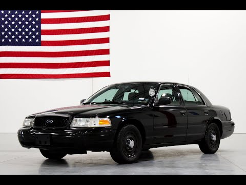 2004 Ford Crown Victoria (CC-1548340) for sale in Kentwood, Michigan