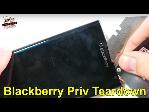 Teardown of Blackberry Priv Shows Screen Very Easy to Replace