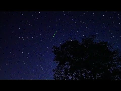 4月の流れ星:こと座流星の観察に最適な時期はいつですか