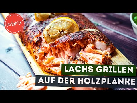 Lachs grillen auf der Holzplanke - so machst Du den BBQ-Plankenlachs!
