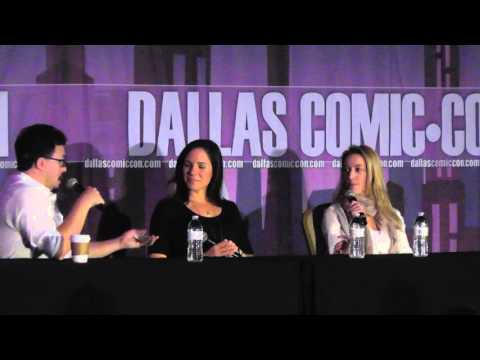 Dallas Comic Con - FanDays Oct 2015 - Lost Girl - Anna Silk / Zoie Palmer