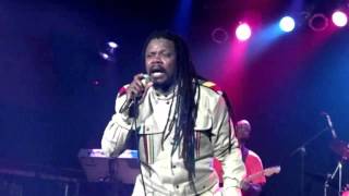 Who Could It Be Luciano Live