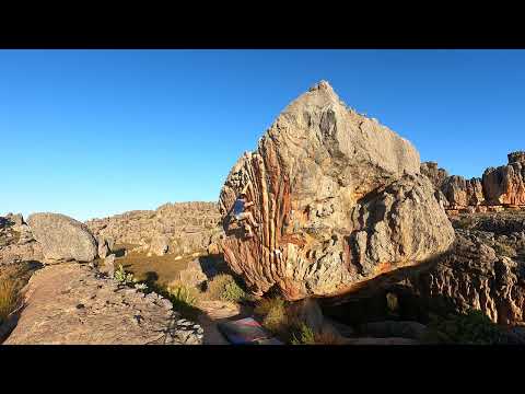 Tiger Claw 6C/V5 -  Rhino Boulders, Rocklands