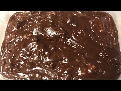 Hershey’s Old Fashioned Cocoa Fudge. How to make the BEST Fudge!