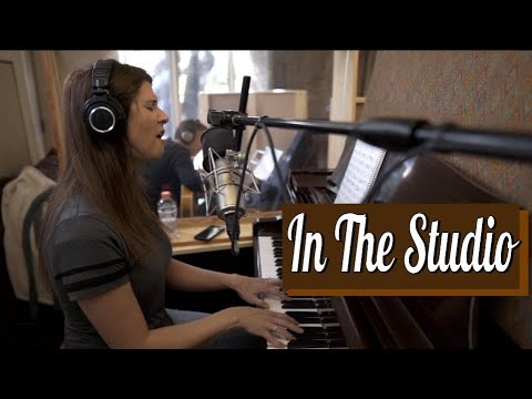 download lagu mp3 mp4 Studio Aimee, download lagu Studio Aimee gratis, unduh video klip Studio Aimee