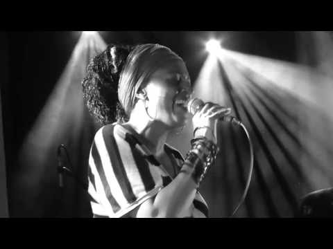 SIYOU'n'HELL - voiceless - live 2010 (HQ Sound)