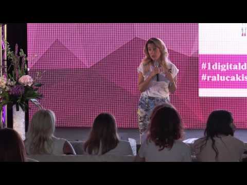 Digital Divas 2014 - Raluca Kisescu (AVON)