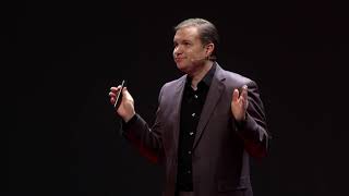 The 3 Magic Ingredients of Amazing Presentations | Phil WAKNELL | TEDxSaclay