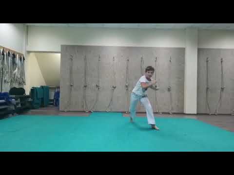 Artem Berezin. 10 years old. So Forca. Cobras. Solo. Capoeira.