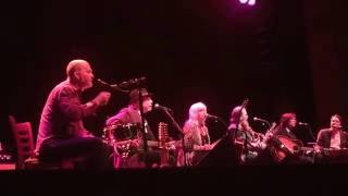 Steve Earle, Emmylou Harris &quot;City of Immigrants&quot; (Lincoln, Nebraska, 9 October 2016)