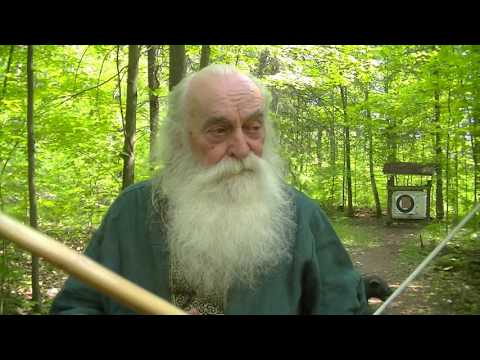 PARADOX AND THE 45 DEGREE CANT. AIMING THE PRIMITIVE ENGLISH LONGBOW