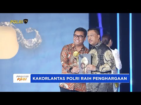 KAKORLANTAS POLRI IRJEN POL AGUS SURYONUGROHO RAIH PENGHARGAAN TRANSFORMASI LAYANAN PUBLIK 2025