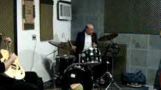 Scrapple From the Apple by Guitarraleão