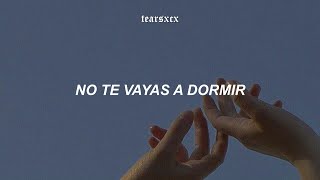 Charli XCX - Take My Hand (español)