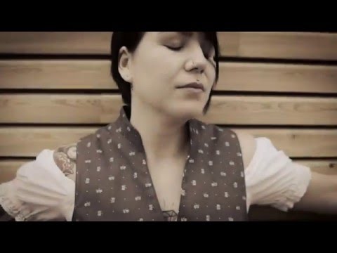 Bassd schO - DIE IMMER LACHT