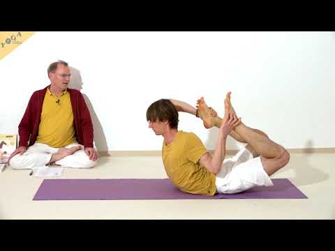 Ganzer Bogen mit gestreckten Beinen - Yoga Asana Lexikon