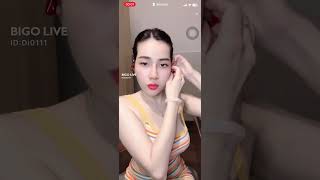 Download lagu Chị máy bay bigo Di eo thon ngực khủng dáng cực ngon cực cuốn mp3