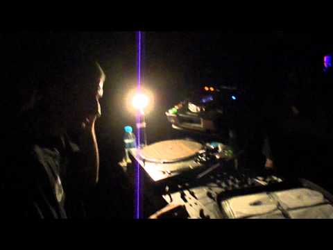 B-key @ Scientific Wax room Therapy Sessions part 2