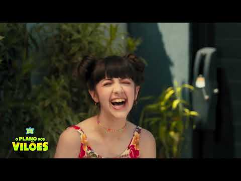 RAÍSSA CAI NA PISCINA NO NOVO FILME DO LUCCAS NETO (O PLANO DOS VILÕES)