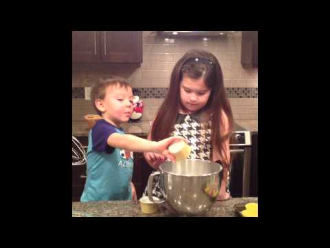 Sophianne makes chocolate cupcakes with her little brother Luca