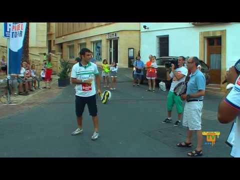 27/08/13 – Dos parejas «Top 10» en la presentación del World Pádel Tour en la Plaça Major