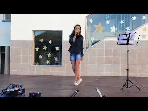 Mariana Venâncio - Youtuber