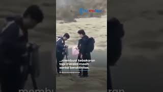 Viral Video Bukit Teletubbies Bromo Terbakar, Diduga Pemotretan Prewed sambil Nyalakan Flare