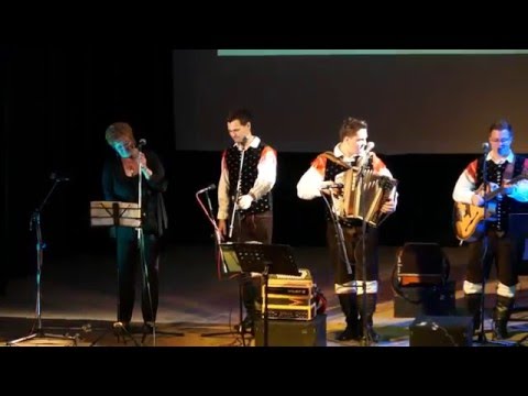 Ansambel Glas in Romana Cafuta- Ne joči dekle (v živo) [Koncert Kjer se čuje glas srca]