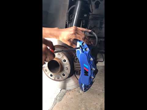 BMW INSTALLATION MPERFOMANCE BRAKE CALIPER COVER