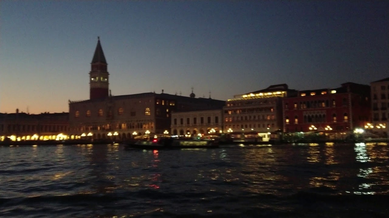 Experience the breathtaking sunset at the enchanting San Giorgio Maggiore Island.