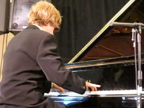 Sergey Smirnov Performing