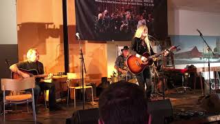 Nilla Nielsen - The UFO Song (the Guinea Pig Song)