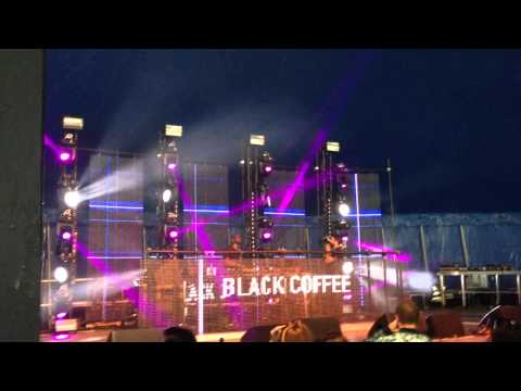 SW4 2015 - Saturday - Black Coffee - Purple Rain