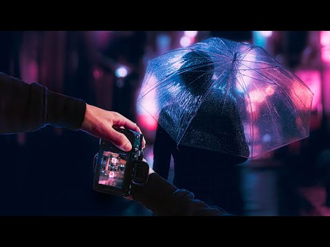 pov TOKYO STREET PHOTOGRAPHY at NIGHT - 85mm Samyang Mkii