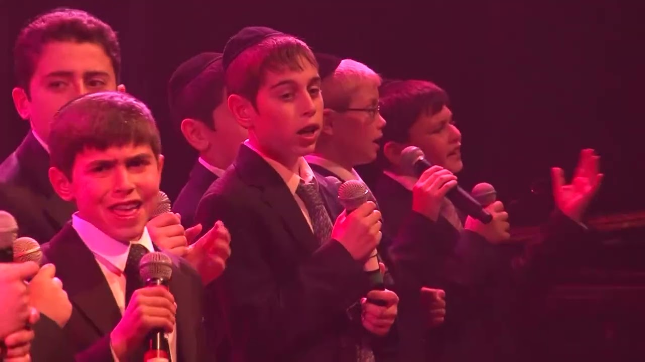 Miami Boys Choir - Me Lahashem Ailai