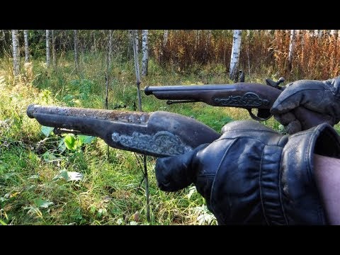 Metsästä kummallisia löytöjä ja jännittävä talo