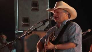 I don&#39;t want to miss a thing mark chesnutt